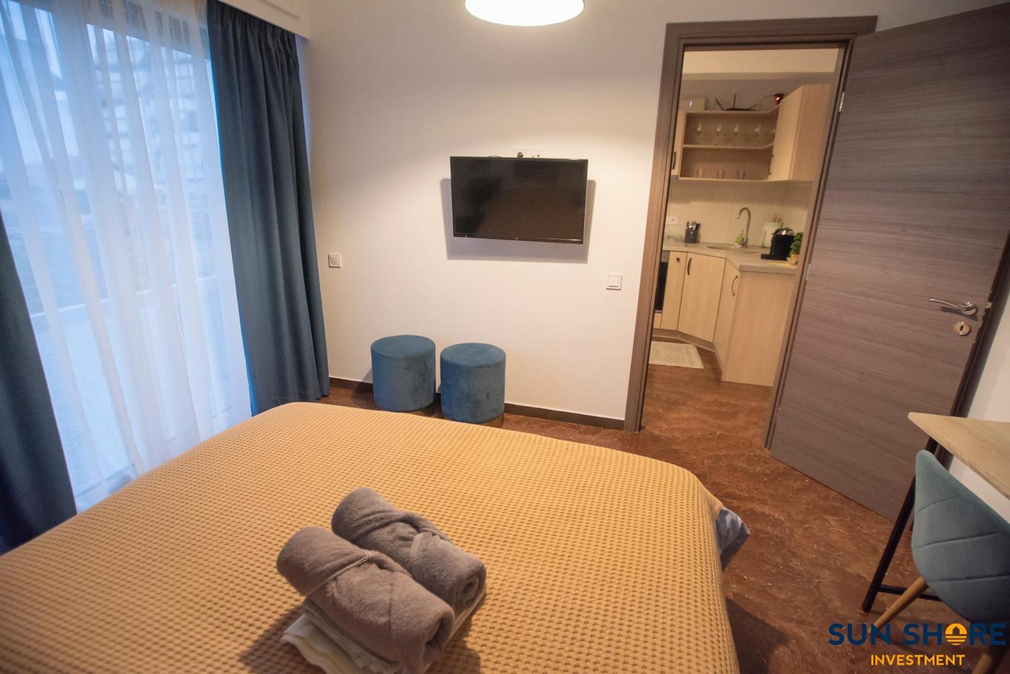 Explore Greece From Lovely City Centre Apartment Chalkís Exterior foto